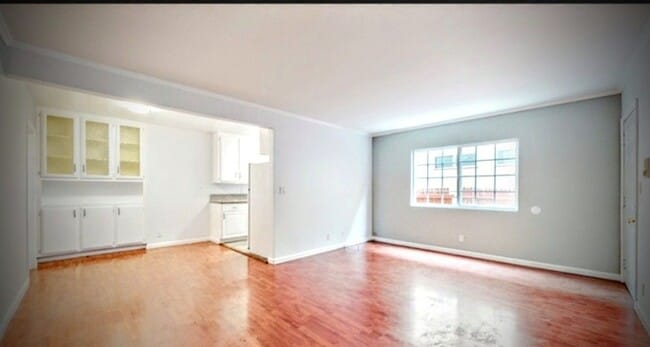 Building Photo - 3740 Veteran Ave