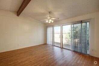 Building Photo - 620 W 51st St