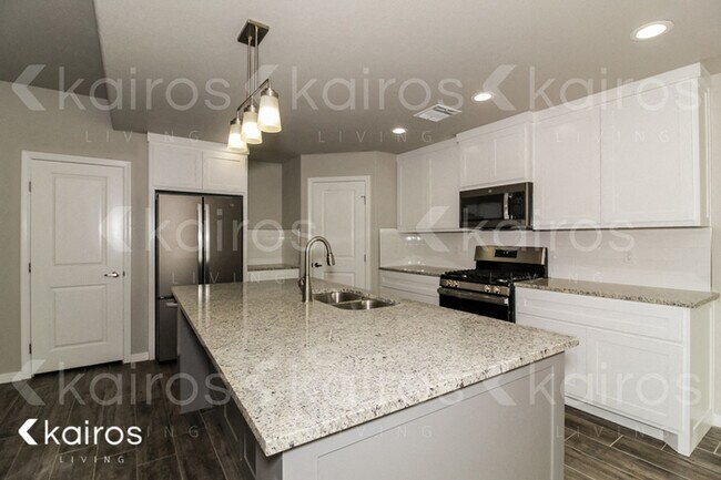 Foto del edificio - 2704 Destin Ave