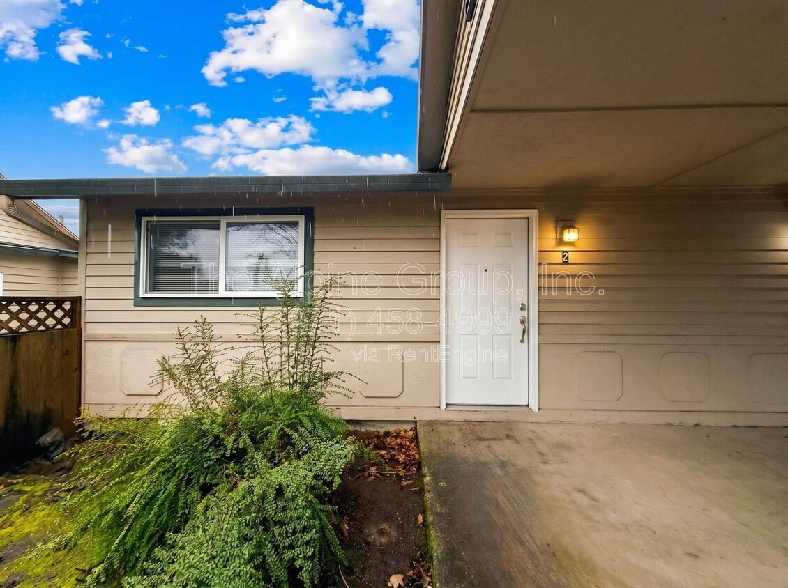 Photo - 13938 Southeast Powell Boulevard