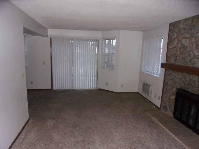 Building Photo - 17672 E Loyola Dr