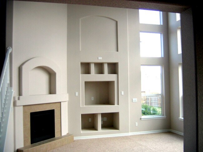 Living room - 7113 Cowgirl Way