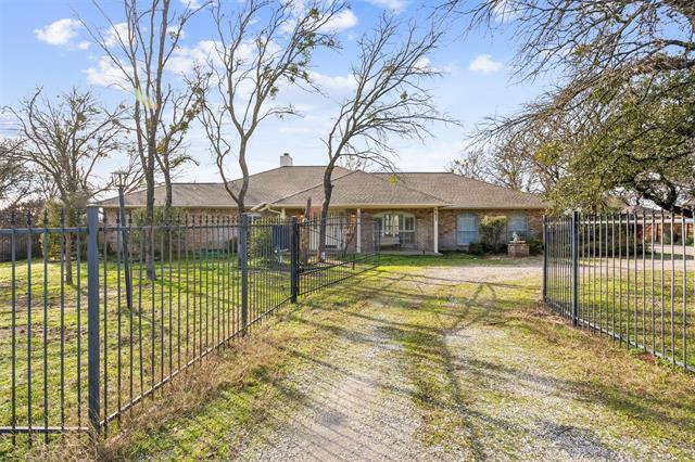 Foto principal - 6437 Silver Creek Azle Rd