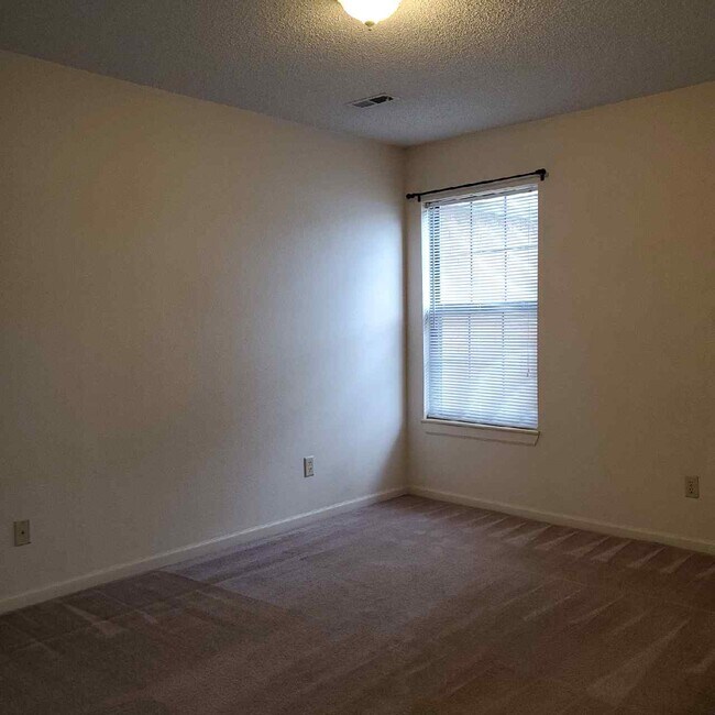 Foto del edificio - 120 SE 1161