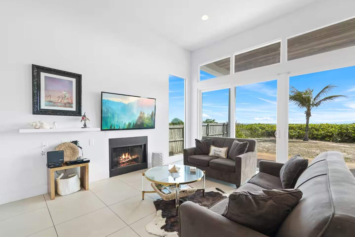 Foto principal - 141 S Atlantic Ave