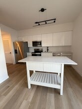 Building Photo - 241 SW 3rd Ter