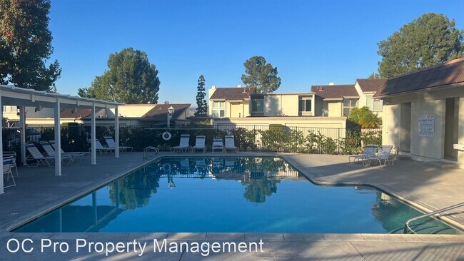 Building Photo - 2 br, 2 bath House - 5574 E Vista Del Amigo
