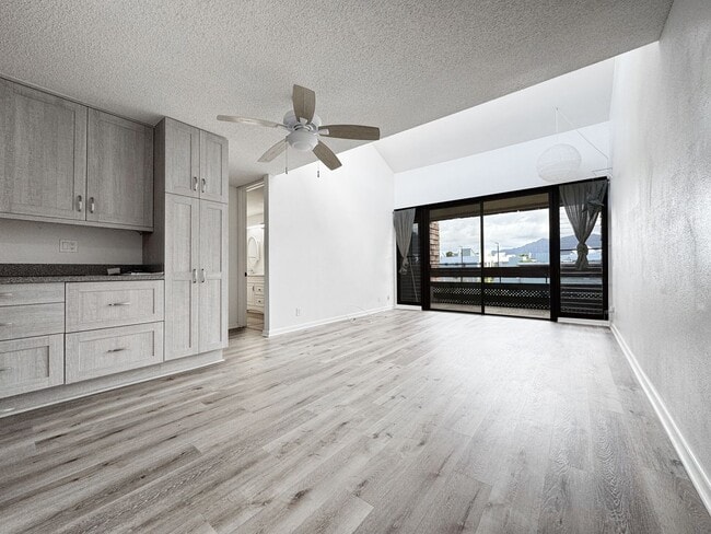 Pet Friendly Kailua Condo with A/C - Pet Friendly Kailua Condo with A/C