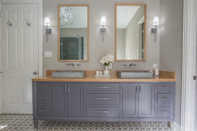 Foto del edificio - 1611 McDonald St