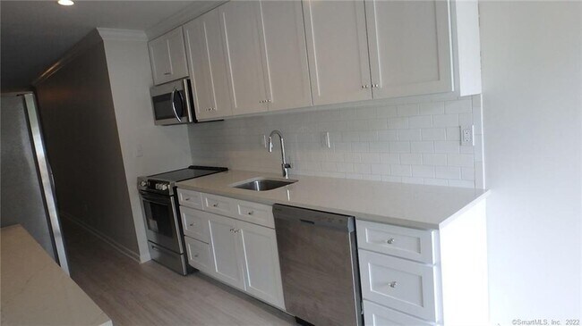 Foto del edificio - 88 Southport Woods Drive