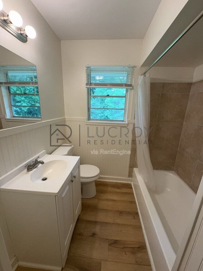 Foto del edificio - 1513 Maria Dr