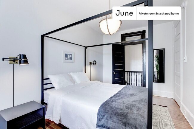 Foto del edificio - Room in Shared 4 bed/1.5 bath home in Capitol Hill