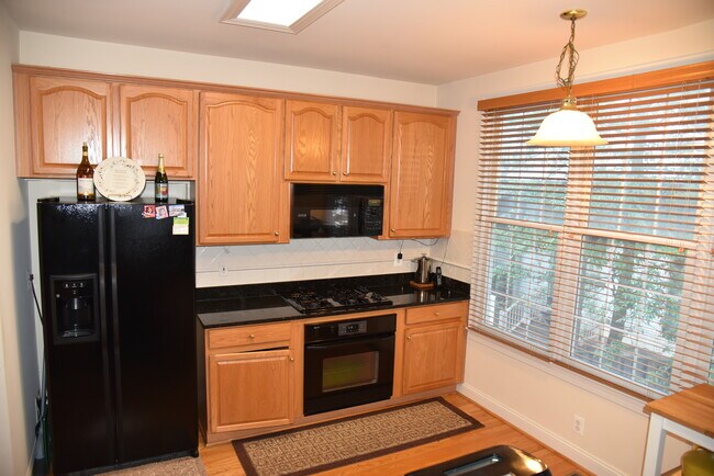Building Photo - 4225 Timber Meadow Dr