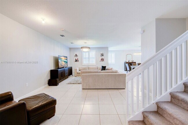 Foto del edificio - 2575 SE 2nd St