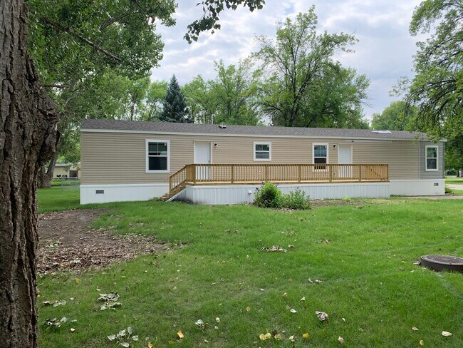 Building Photo - 2426 Cumberland Rd