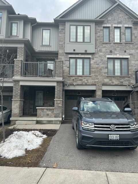 Primary Photo - 115 S Creek Dr