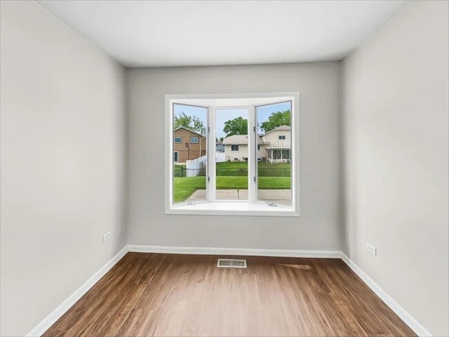 Building Photo - 5265 Arquilla Dr