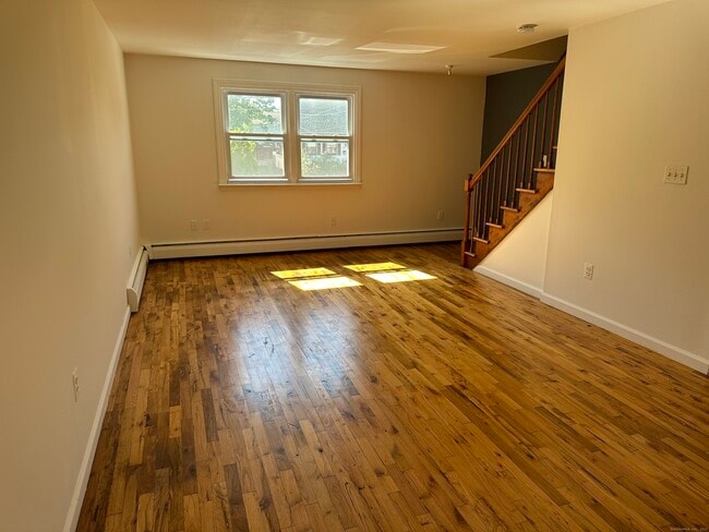 Building Photo - 48 Claremont Ave