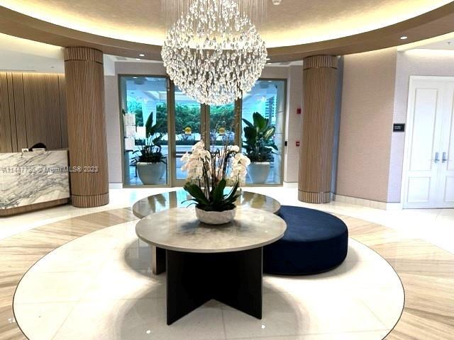 Foto del edificio - 888 Brickell Key Dr