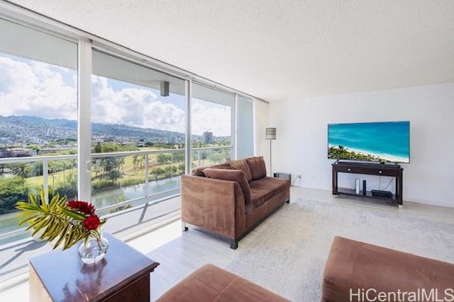 Foto del edificio - 2233 Ala Wai Blvd