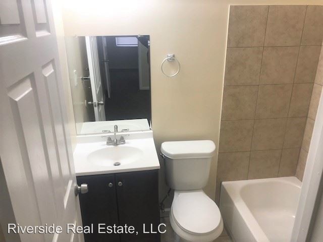 Building Photo - 1 br, 1 bath House - 911 Joliet Dr