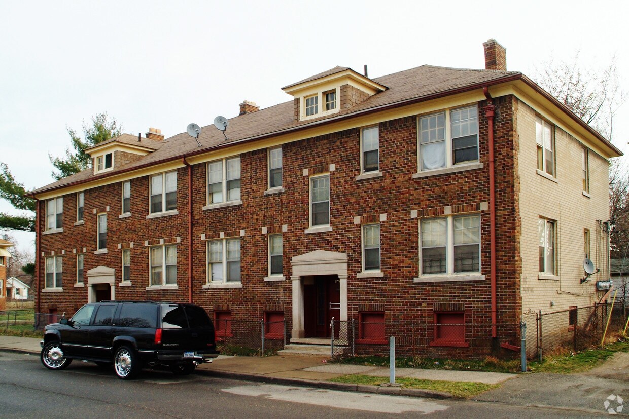 Building Photo - 8438 Prairie St