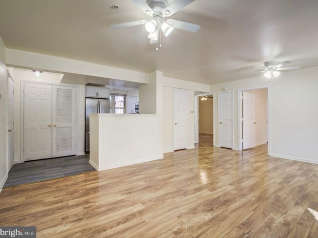 Foto del edificio - 345 Oakdale Pl NW