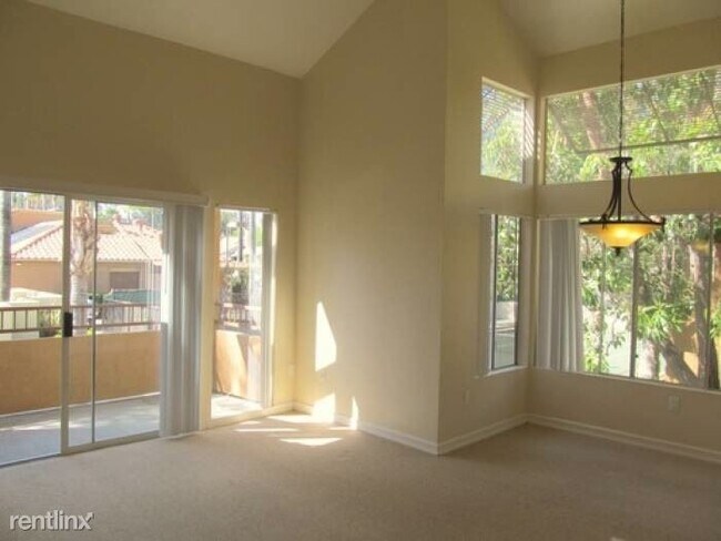 Building Photo - 15287 Maturin Dr