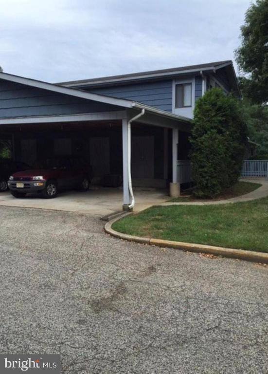 Foto principal - 24 Maplewood Ct