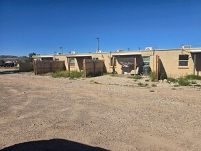 Building Photo - 2309 S 4th Ave