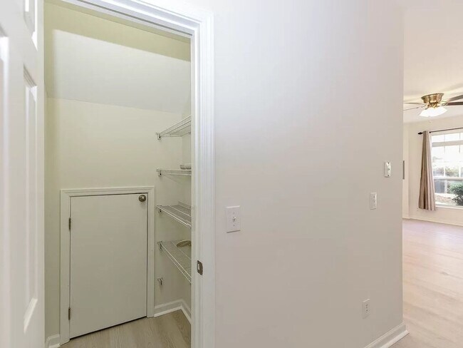 Foto del edificio - Charming 3BR Townhome in Raleigh