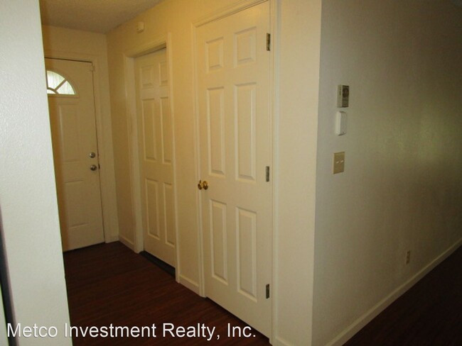 Building Photo - 3 br, 2 bath House - 160 66th Street