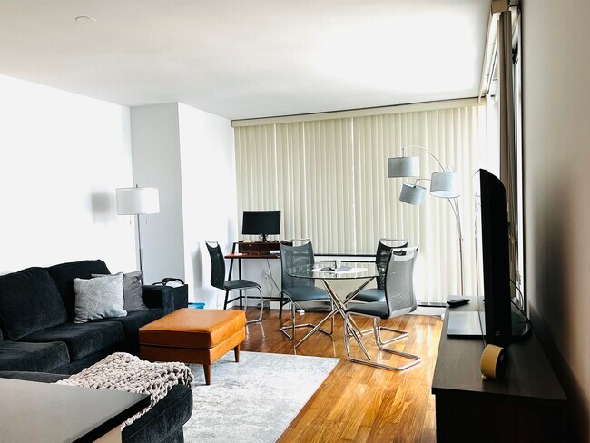 Foto del edificio - 25 Hudson St