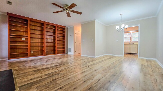 Foto del edificio - 2612 Woodington Dr