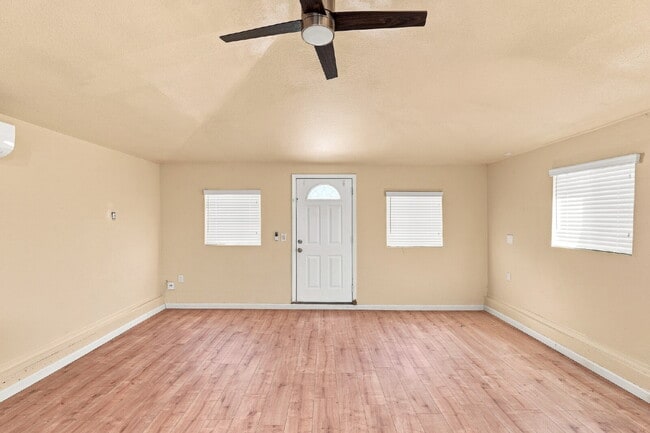 Photo - BRAND-NEW 2026 ADU | 1 BED | 1 BATH | 600+ SQ FT | APPLIANCES INCLUDED Apartment