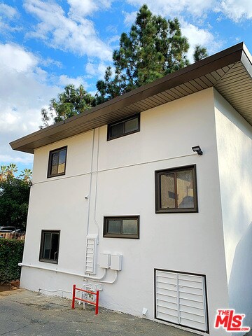 Building Photo - 532 El Dorado St