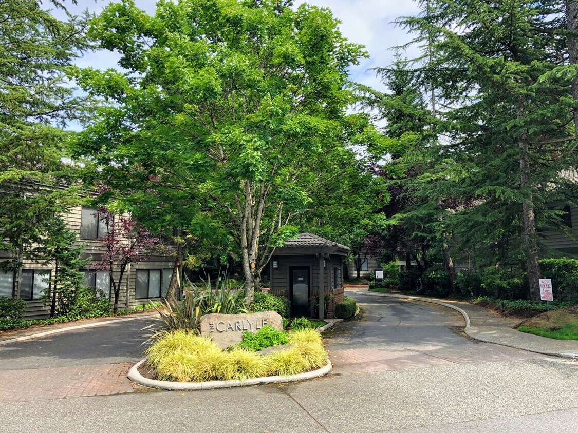 Primary Photo - Spacious 2db, 2ba Condo Downtown Bellevue ...