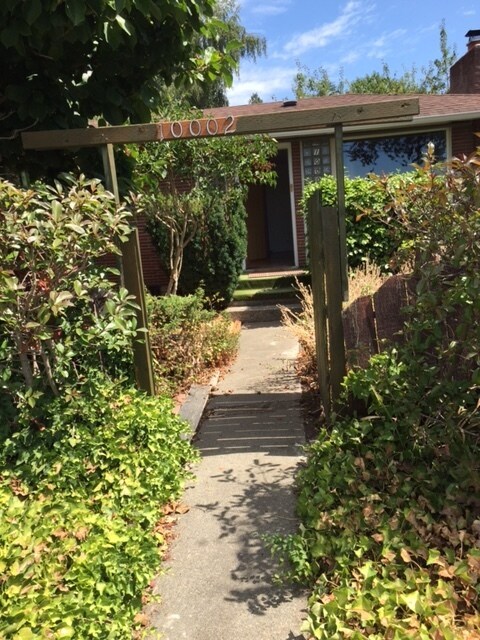 Greenwood Duplex - Greenwood Duplex