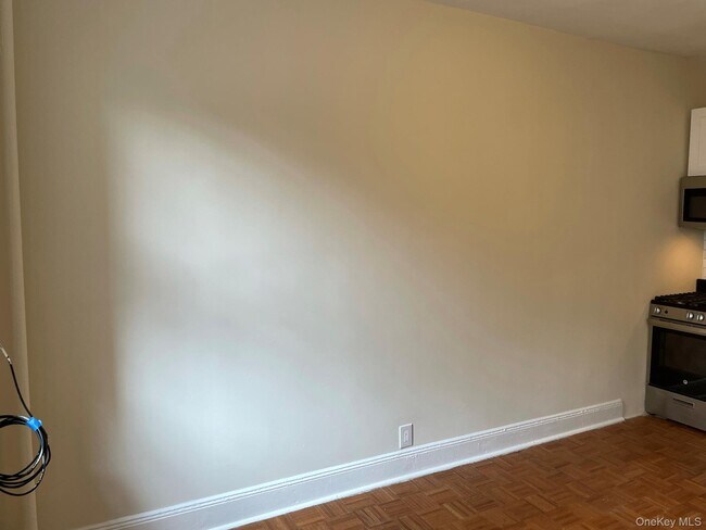 Foto del edificio - 589 1st Ave