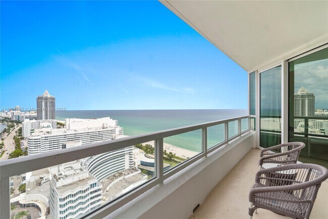 Building Photo - 4401 Collins Ave