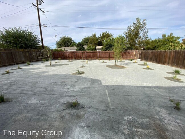 Foto del edificio - 3 br, 1 bath House - 182 Linda Vista Dr