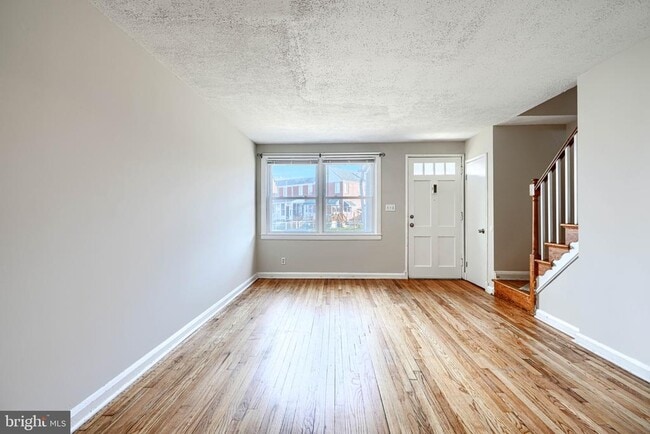 Building Photo - 602 Aldworth Rd