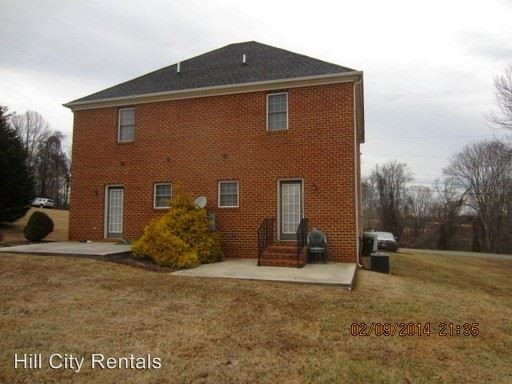 Building Photo - 809 Mercury St