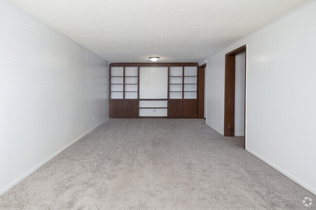 2BR, 1BA - 865SF-Living/Dining Room - Camden Way Apartments