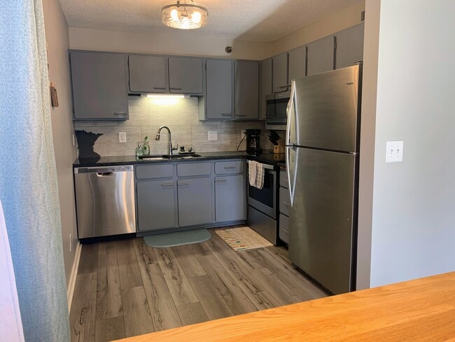 Updated stainless steel appliances - 26 10th St W