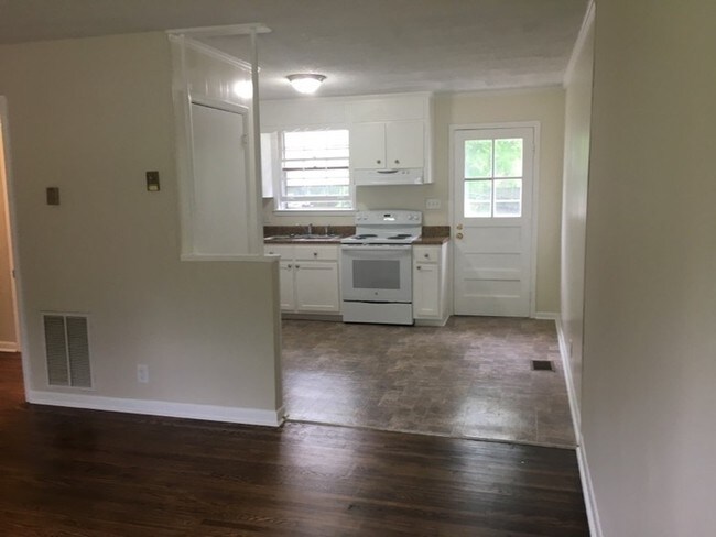 Foto del edificio - 2634 Somerset Dr