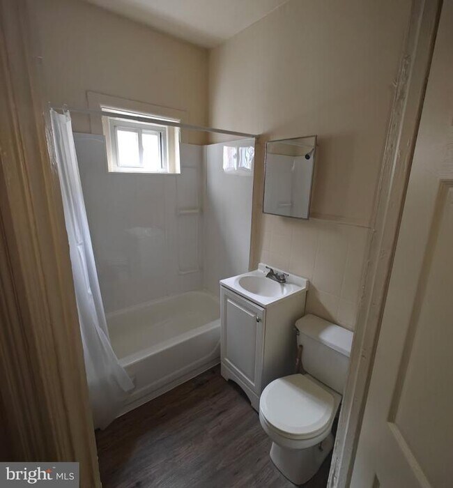 Foto del edificio - 4311 Wyalusing Ave