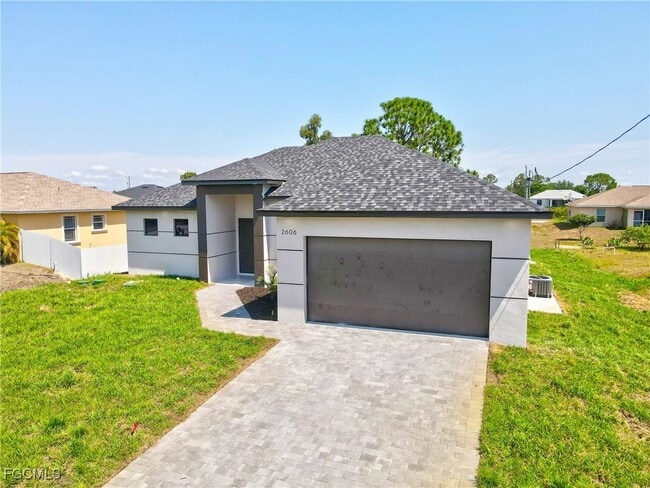 Building Photo - 2606 25th St SW