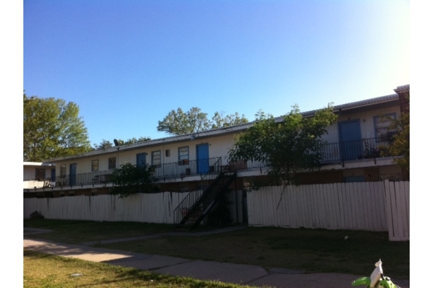 Primary Photo - Golfcrest Hills