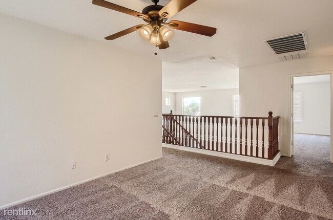 Building Photo - 4 br, 3 bath House - 22357 Van Der Veen Wa...